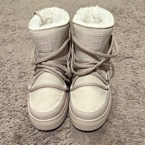 H&M Beige Winter Boots